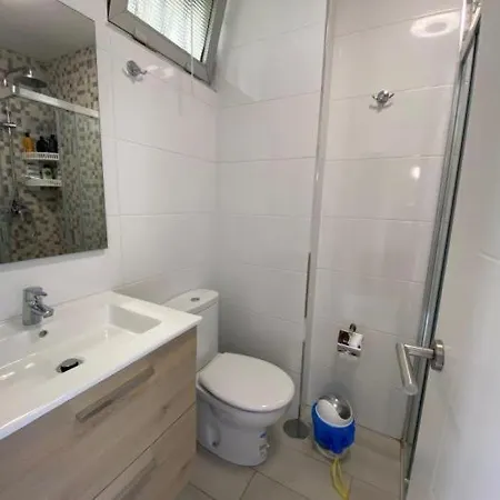 Apartment 101 Lovely Accommodation Las Americas, Pool View! *